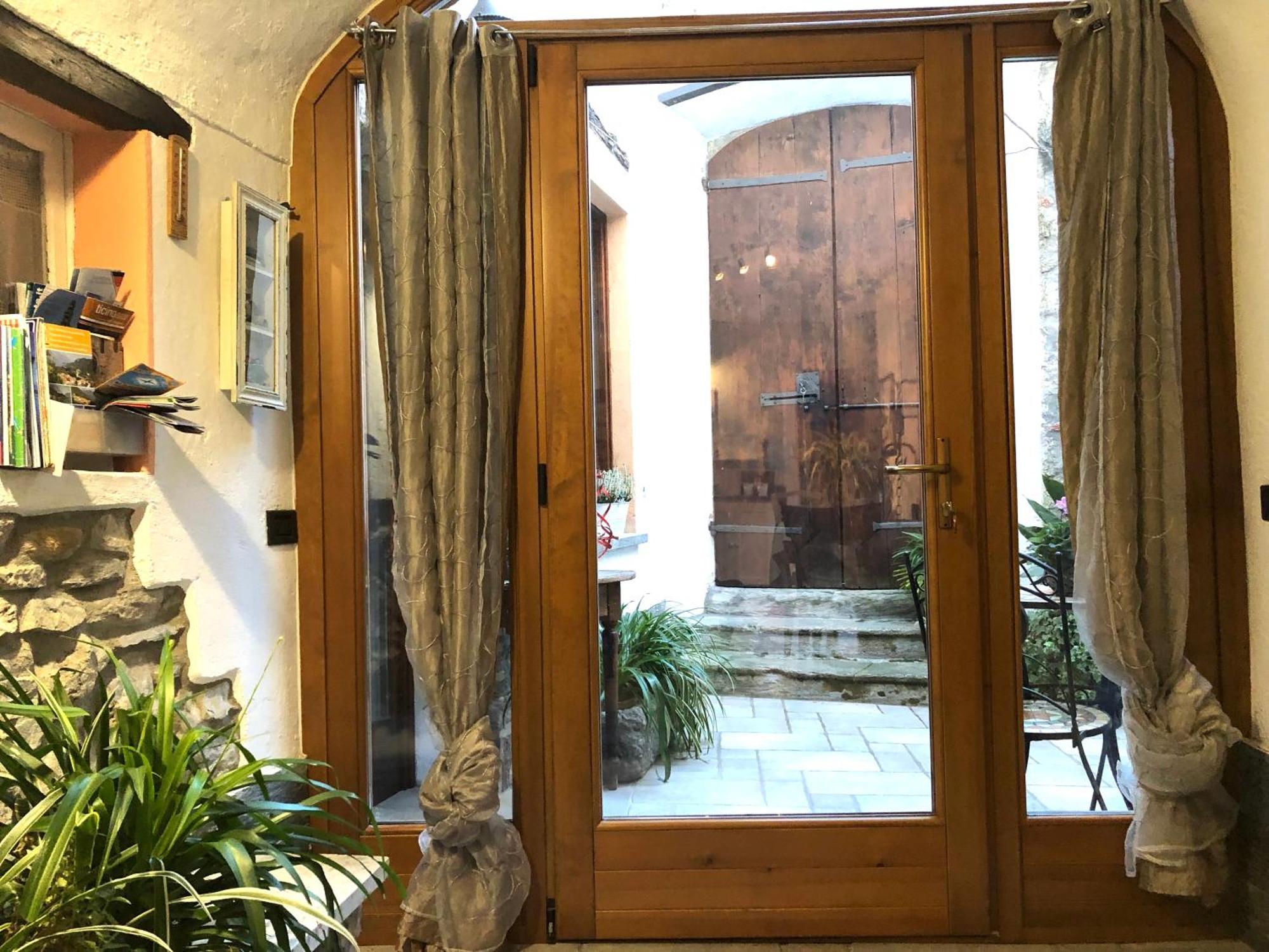 Appartamento Country House Μενάτζιο Εξωτερικό φωτογραφία